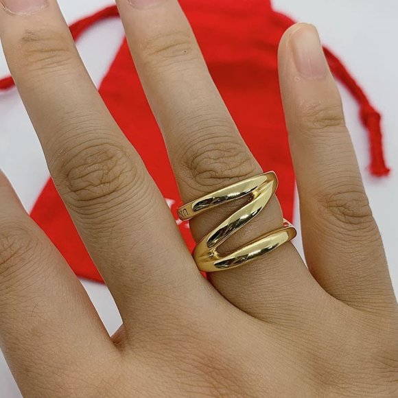 Uno de 50 Ring CROSSED RING Crossed Link Design Gold-plated Metal Alloy - Picture 1 of 6